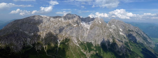 Ausblick vom Schneibstein zum Hohen Brett (2340m) und Hoher Göll (2522m)