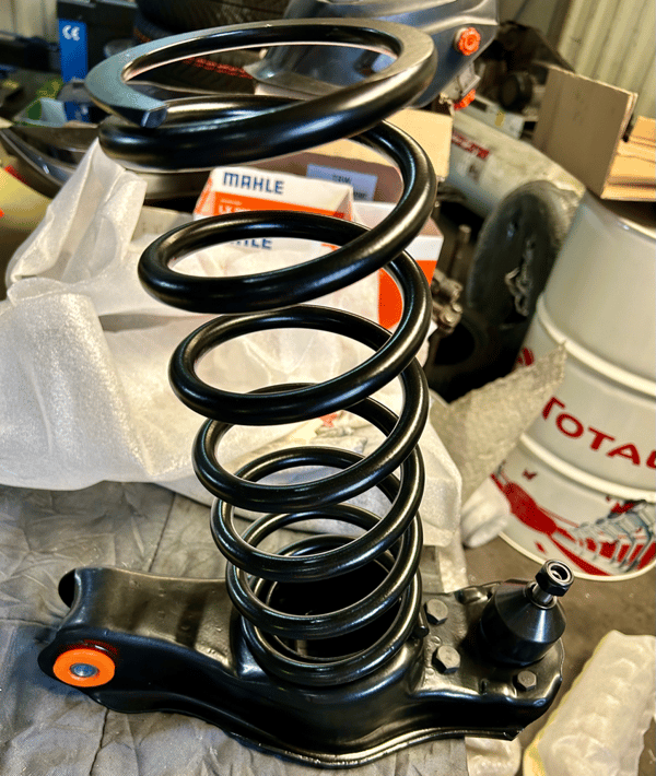 Bras suspension Ford Cortina avec silentbloc en polyuréthane pour la Spartan