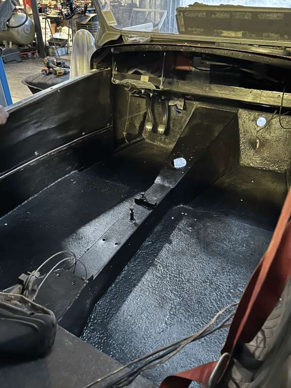 Protection anticorrosion du plancher de la SPARTAN