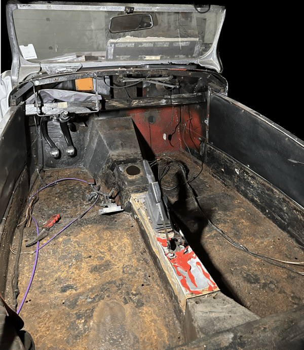 Restauration de l'intérieur de la Spartan