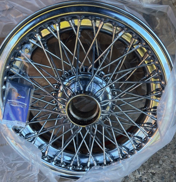 Jantes à rayons chromées MWS pour la Spartan 