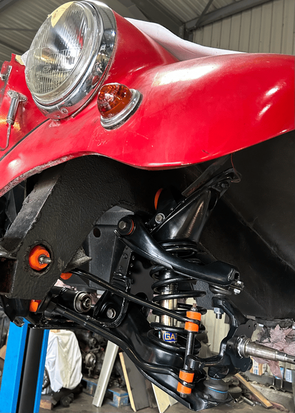 Train avant de la Spartan base Ford