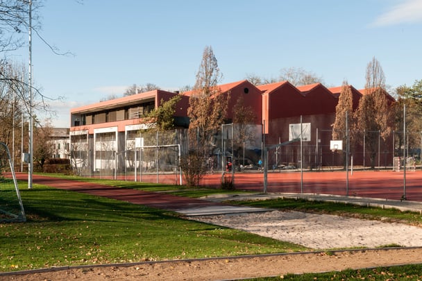 Hopf & Wirth Architekten ETH HTL SIA Winterthur: Erweiterung Turnhallen Berufsbildungsschule Winterthur BBW, Baudirektion Kanton Zürich Wettbewerb 2010