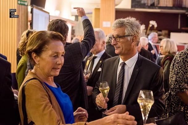 Noisy Kid Pictures ce photographe corporate très professionnel au plus près des entreprises pour leurs événements et portraits