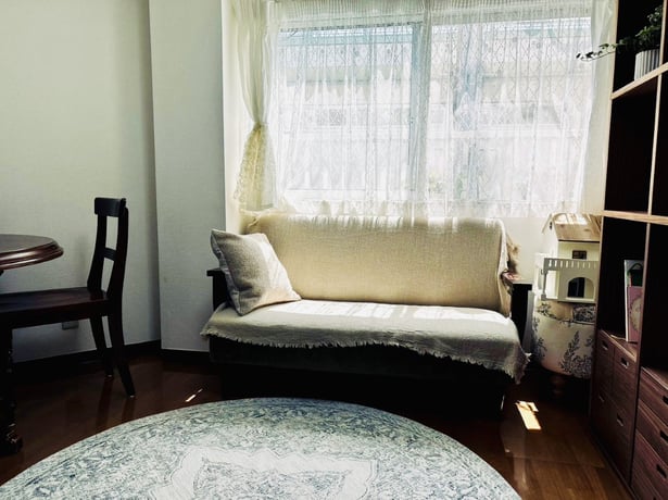 専門家に向けての夢想。「自分事としての心理臨床を生きること、そして、心理臨床の未来への夢想」。その地域社会の中にどう関わっていくか、どのように相互主体的な関わりを構築し、他者と共に生きていくか、そして、生き残っていくか。