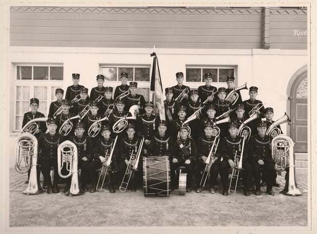 1950 mit der ersten Uniform, Dirigent Gottlieb Blatter