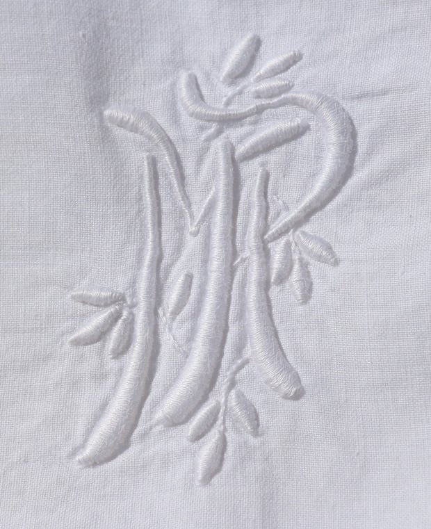 biały monogram fot. Anna Gieracka