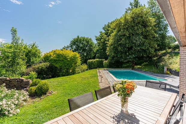 Aménagement & décoration d'un bar en Province de Liège par l'agence de Décoration Marie's Home