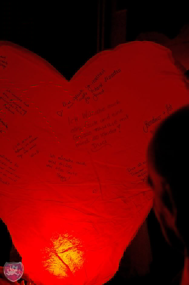 Himmelslaternen Hochzeit Brauch