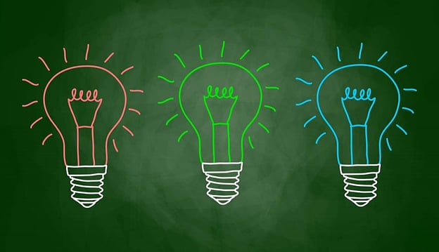 Tafel mit drei Glühbirnen