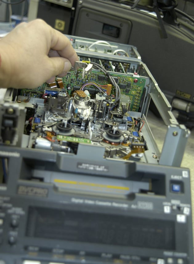 ＤＶＣＰＲＯ レコーダー修理の様子