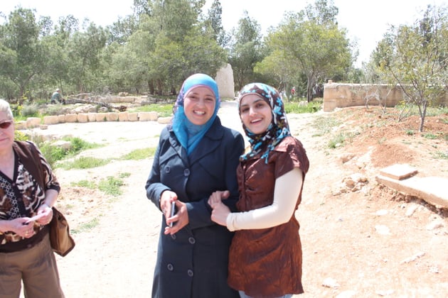 Begegnung mit netten jordanischen Mädchen.