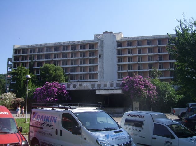 Hotel in Srebreno.