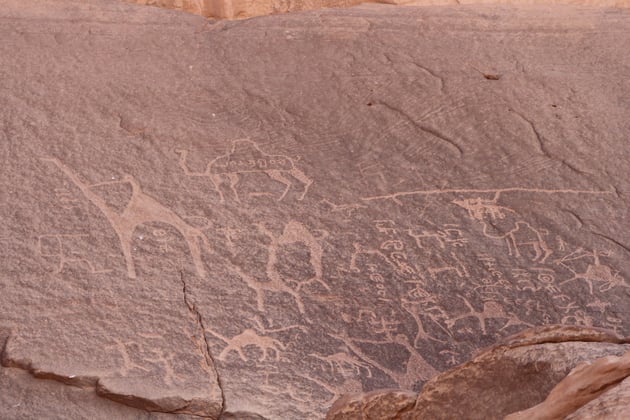 Wahre Künstler, vergleichbar mit den Höhlenzeichnungen im europäischen Raum.