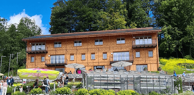 Portrait de groupe avec Martin Bangerter, Edith Graf-Litscher et Franziska Roth