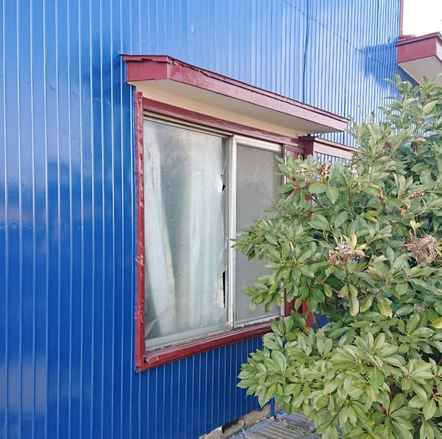 シャッター付きサッシに交換前