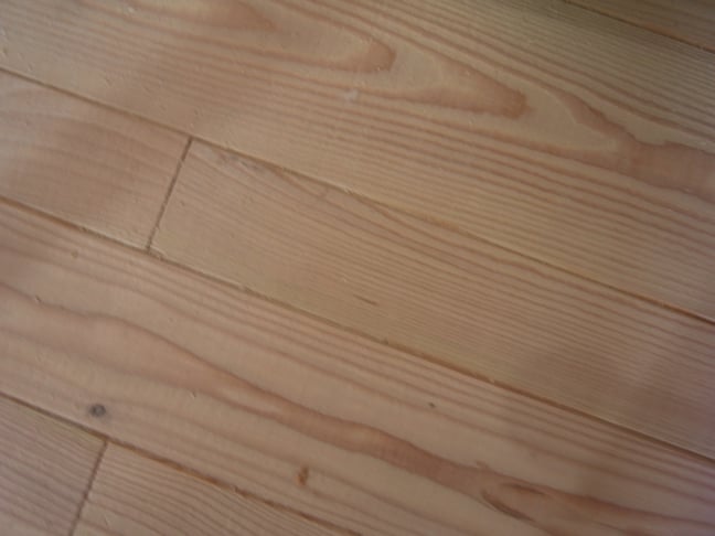 長野県　松本市　建築家　news設計室　丸山和男　在来工法　設計監理　住宅設計　薪ストーブ　猫と暮らす家　信州産カラマツ　ラフロ　林友ハウス工業