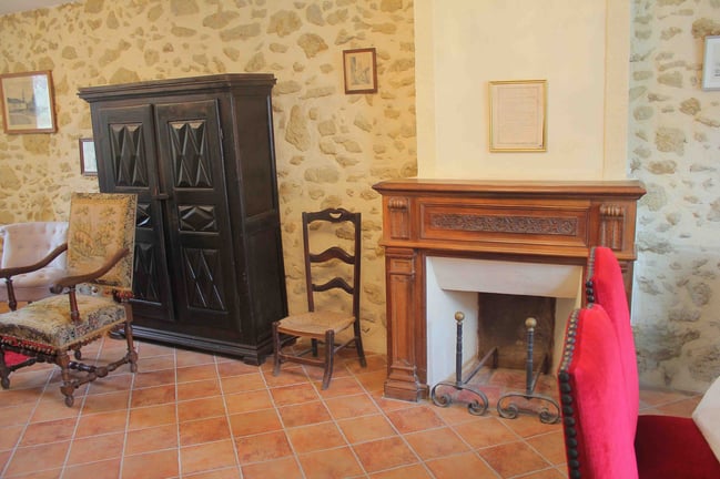 The Living-dining room / Le Salon-salle à manger