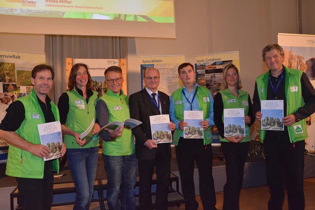 Gebietsbetreuer mit LBV-Vorstand Norbert Schäffer, Foto: StMUV Bayern