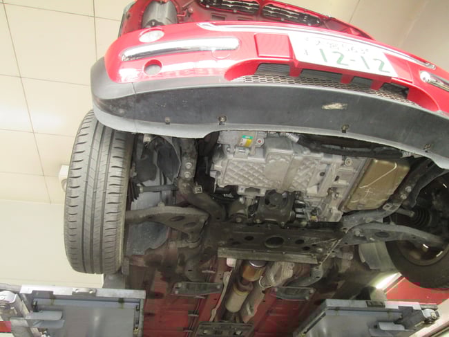 BMW　ﾐﾆ　ｴｱｺﾝ修理