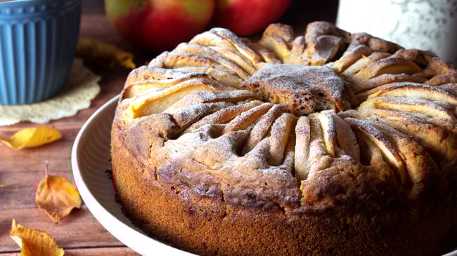 Bananen Apfel Kuchen, bananenkuchen, bananenbrot, herbst, herbstkuchen, herbstrezepte, vegane kuchen, vegane rezepte, vegan, einfache rezepte, einfache kuchen, frühstück, einfache rezepte, schnelle rezepte, familienrezepte, resteverwertung