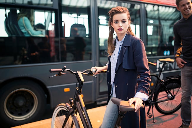 Das Cortina Mozzo und das Cortina Blau sind in verschiedenen Farben für Männer und Frauen erhältlich. Preis € 899