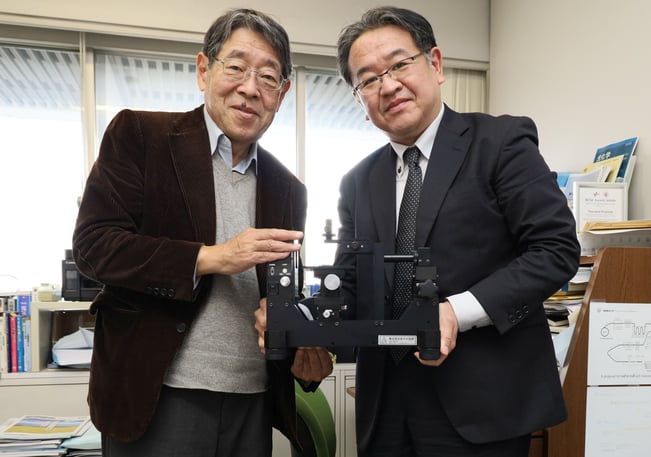 桐蔭横浜大学宮坂先生取材風景