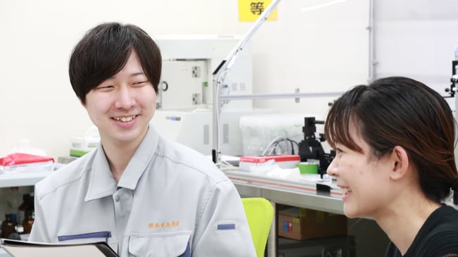 インタビュー接触角計撮影