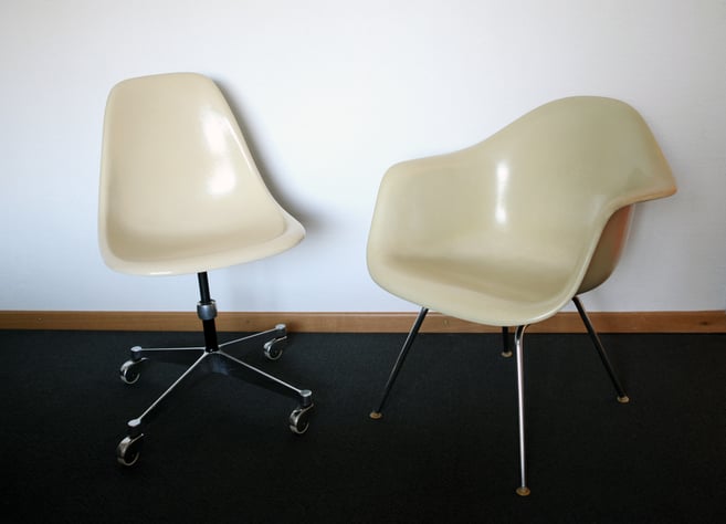 eames fiberglas armchair sidechair