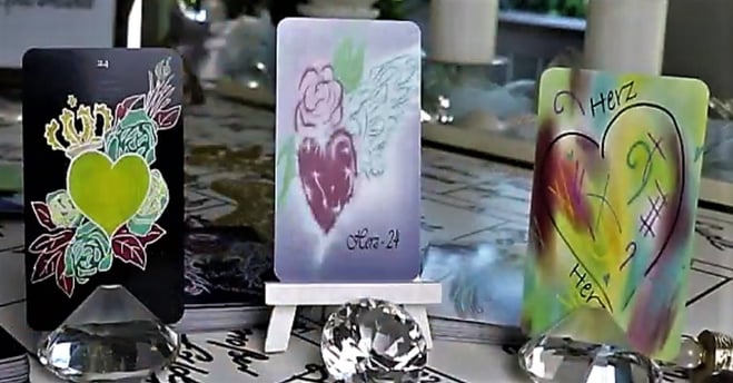 Lenormandkarte das Herz verschiedene Lenormanddecks