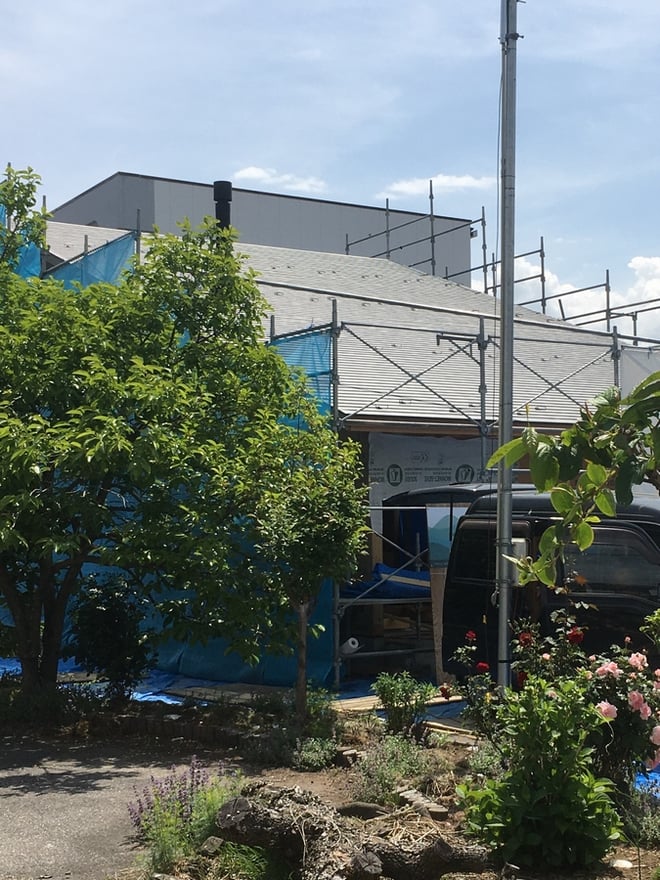 長野県　松本市　建築設計事務所　建築家　news設計室　丸山和男　住宅設計　屋根板金工事　設計監理　島内の家Ⅱ