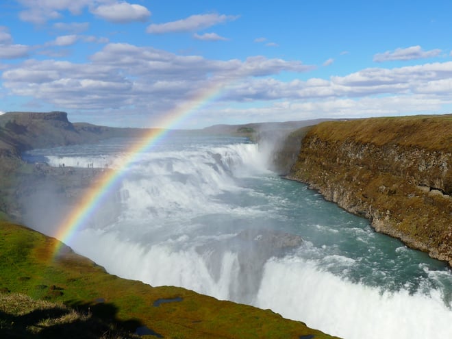 Regenbogen über Wasserfall, Helge Brummer setz-dich-energy