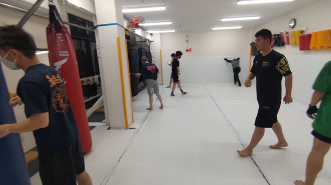 奈良県大和高田市のキックボクシングteamYAMATO大和高田本部は、葛城市、御所市近隣です。