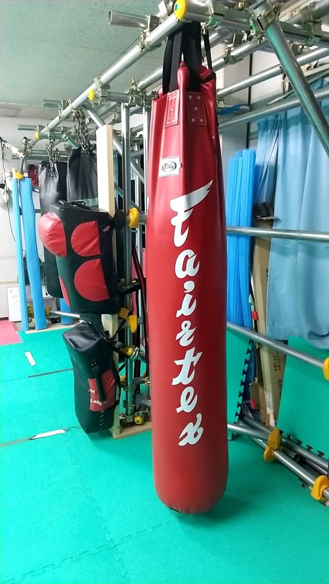 奈良県大和高田市のキックボクシングteamYAMATO大和高田本部。空手、格闘技経験者多数。