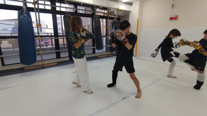 奈良県大和高田市のキックボクシングteamYAMATO大和高田本部は、葛城市、御所市近隣です。