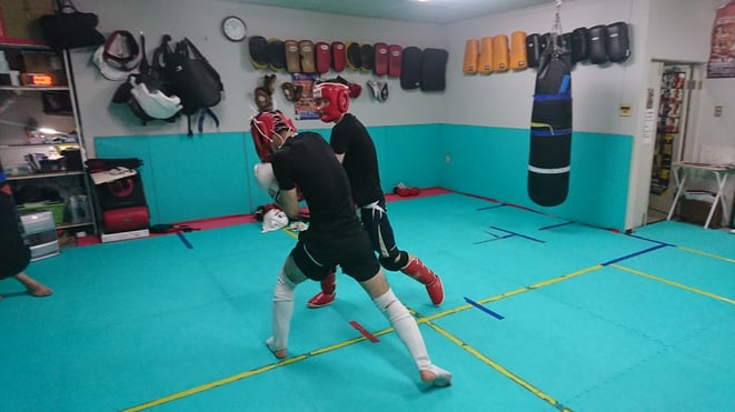 競拳、teamYAMATO大和高田本部、キックボクシング、グローブ空手