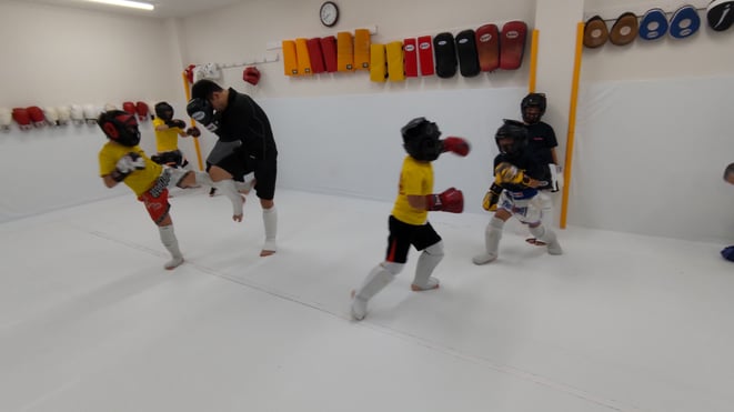 K-1アマチュア　カレッジ優勝　キックボクシングチャンピオン　奈良県橿原市出身