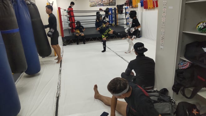 奈良県大和高田市のキックボクシングteamYAMATO大和高田本部は、葛城市、御所市近隣です。