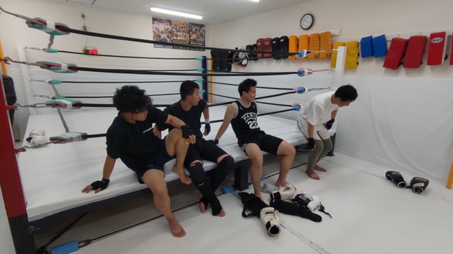 奈良県大和高田市のキックボクシングteamYAMATO大和高田本部は、葛城市、御所市近隣です。