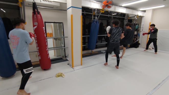 奈良県大和高田市のキックボクシングteamYAMATO大和高田本部は、葛城市、御所市近隣です。