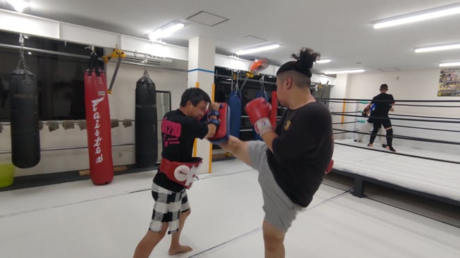 奈良県大和高田市のキックボクシングteamYAMATO大和高田本部では、実戦練習をしています。