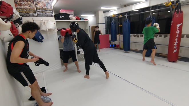 teamYAMATOの一般部も活気が出てきました。キックボクシングを楽しもう。