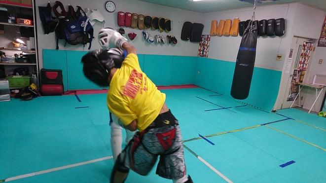 teamYAMATO大和高田本部のキックボクシング練習。