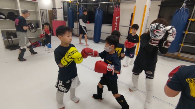 奈良県大和高田市のキックボクシングteamYAMATO大和高田本部は、葛城市、御所市近隣です。