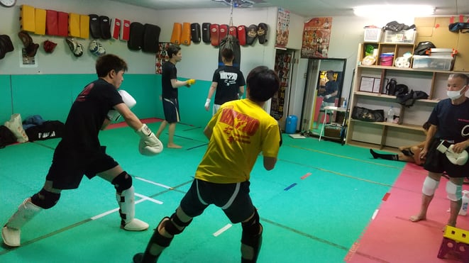 teamYAMATOの一般部も活気が出てきました。キックボクシングを楽しもう。