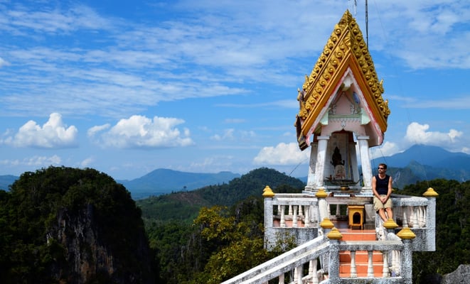freaky travel, freaky finance, igerhöhlentempel, Krabi, Berge