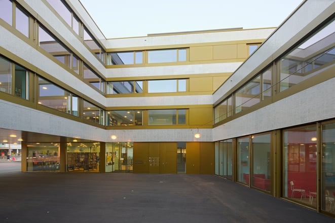 by courtesy of sabarchitekten I published 2002