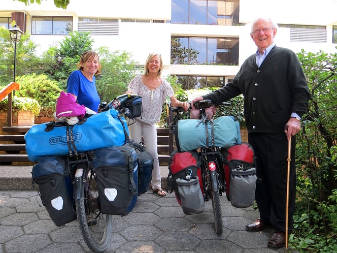 Lieber Heinz, liebe Veronica, herzlichen Dank für eure grosse Gastfreundschaft! Wir nehmen viele schöne Erinnerungen mit auf die weitere Reise! Es war eine tolle Zeit in Santiago.