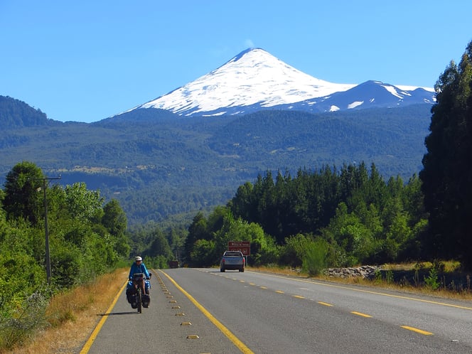 In Chile gibt es viele Vulkane, diverse sind aktiv, wie dieser.