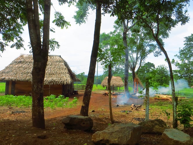Hier auf dem Land leben die Menschen in sehr einfachen Verhältnissen.